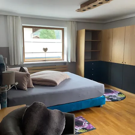 Rieser - Im Herzen Von - Sonniger Balkon - 3 Schlafzimmer * Mayrhofen