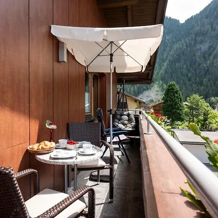 Apartmán Rieser - Im Herzen Von - Sonniger Balkon - 3 Schlafzimmer Mayrhofen