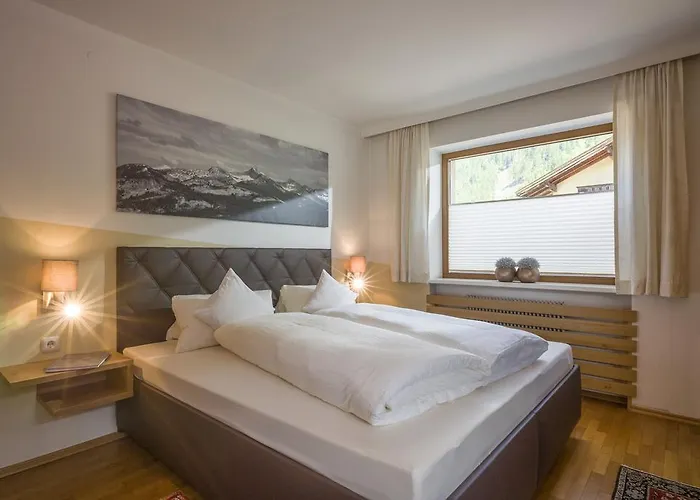 Daire Rieser - Im Herzen Von - Sonniger Balkon - 3 Schlafzimmer