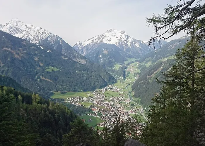 Daire Rieser - Im Herzen Von - Sonniger Balkon - 3 Schlafzimmer Mayrhofen