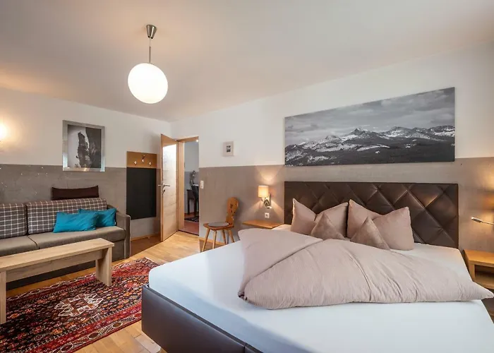 Rieser - Im Herzen Von - Sonniger Balkon - 3 Schlafzimmer Apartman Mayrhofen