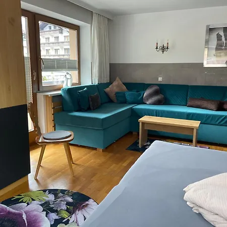 Rieser - Im Herzen Von - Sonniger Balkon - 3 Schlafzimmer * Mayrhofen